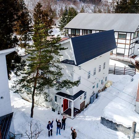 Red Door Lodge Hakuba Luaran gambar